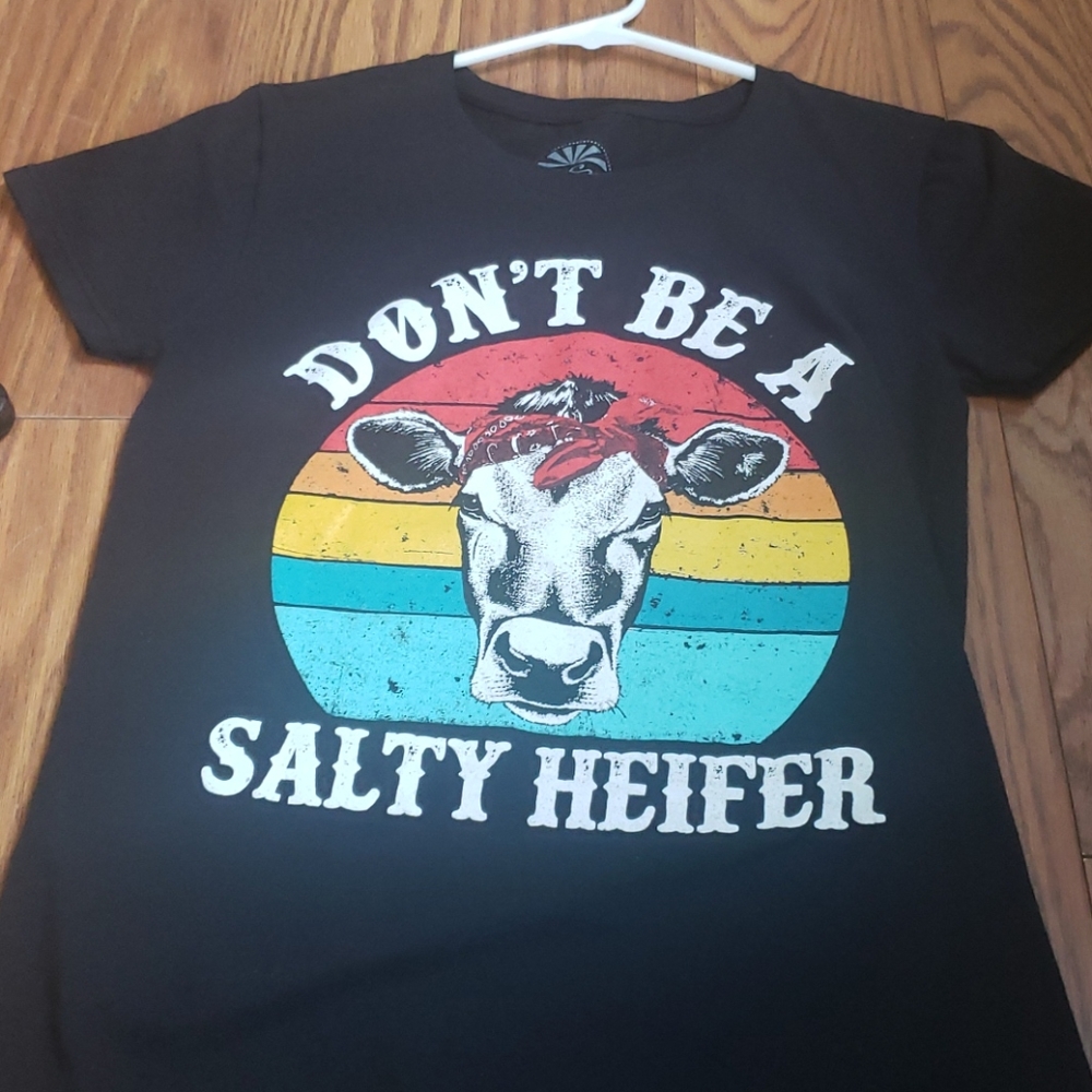Novelty tee